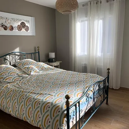 A La Riviere Dom wakacyjny Saint-Jean-du-Bruel