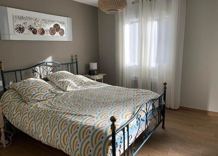 A La Riviere Dom wakacyjny Saint-Jean-du-Bruel